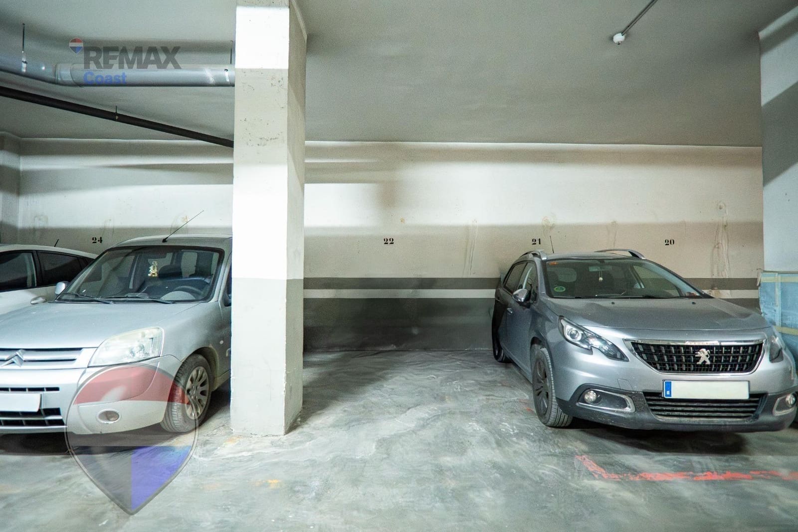 2 slaapkamer Flat te koop in Malaga stad met zwembad - € 240.000 (Ref: 9812268)