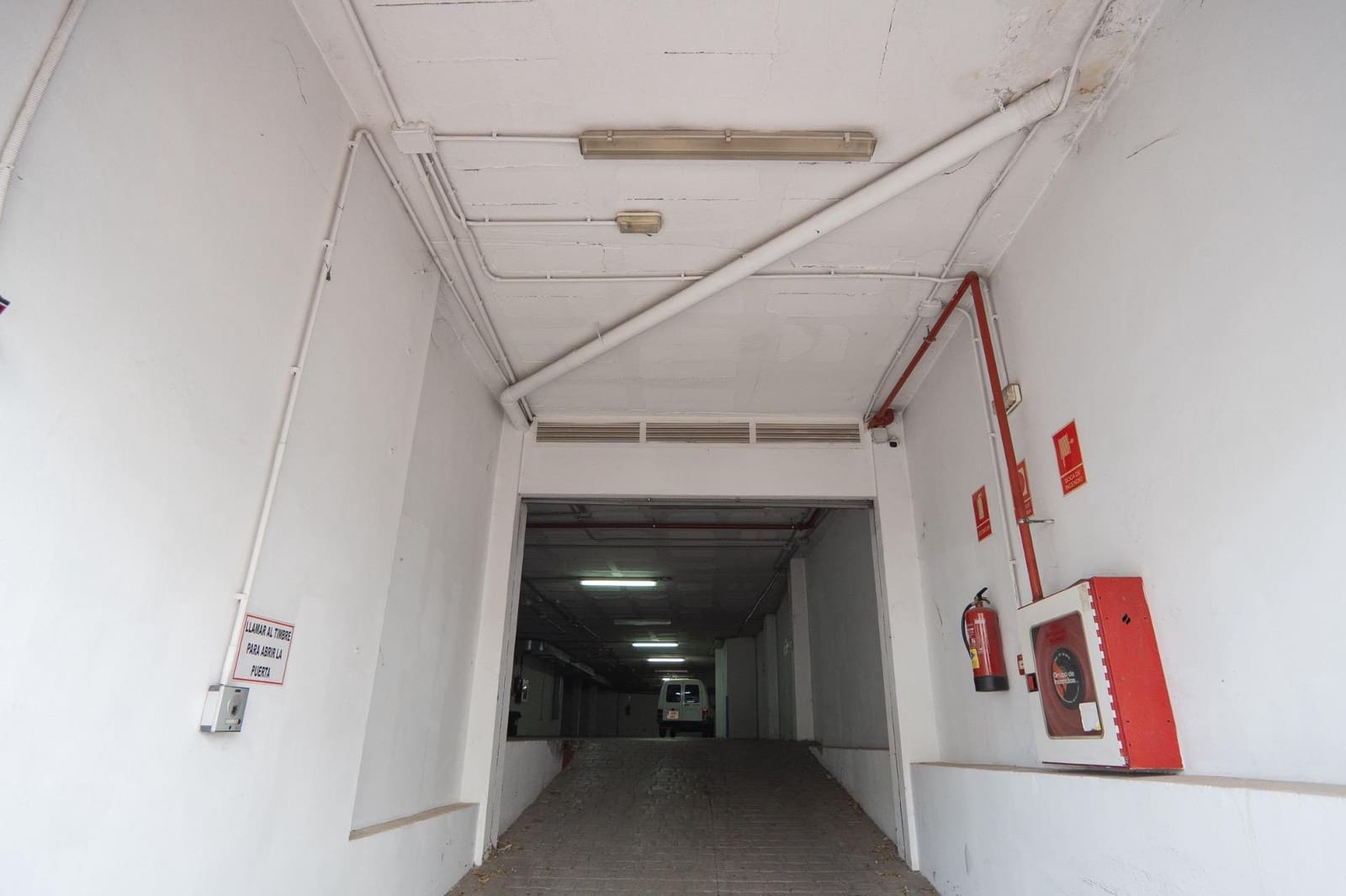 2 soveværelse Erhverv til salg i Olvera med garage - € 350.000 (Ref: 9812269)