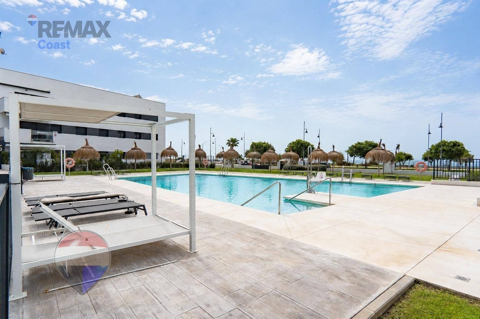 3 quarto Apartamento para arrendar em Valle Niza com piscina garagem - 1 200 € (Ref: 9831665)