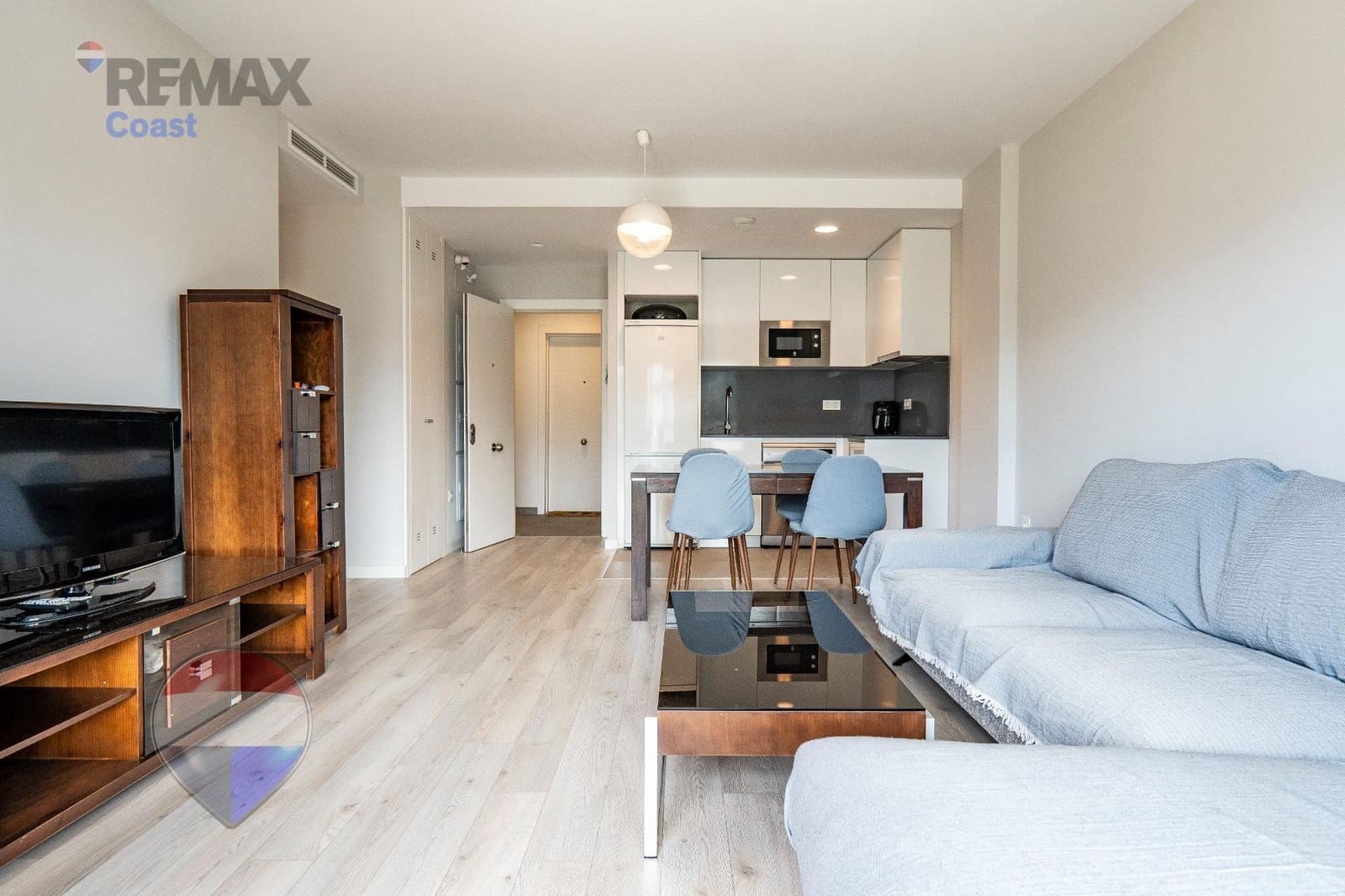 3 quarto Apartamento para arrendar em Valle Niza com piscina garagem - 1 200 € (Ref: 9831665)