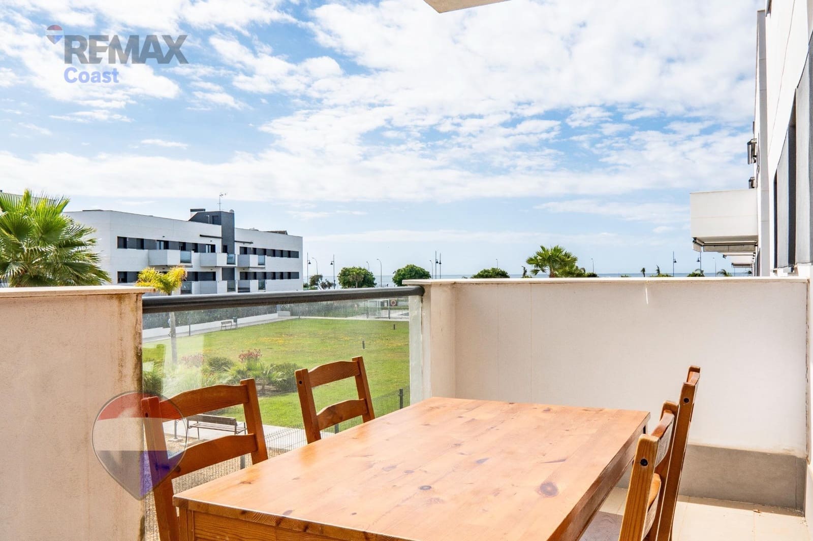 3 quarto Apartamento para arrendar em Valle Niza com piscina garagem - 1 200 € (Ref: 9831665)
