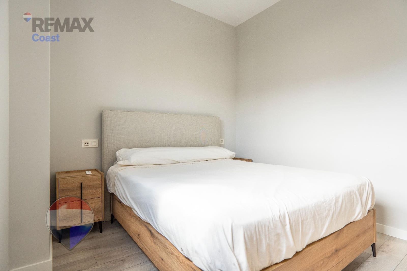 3 quarto Apartamento para arrendar em Valle Niza com piscina garagem - 1 200 € (Ref: 9831665)
