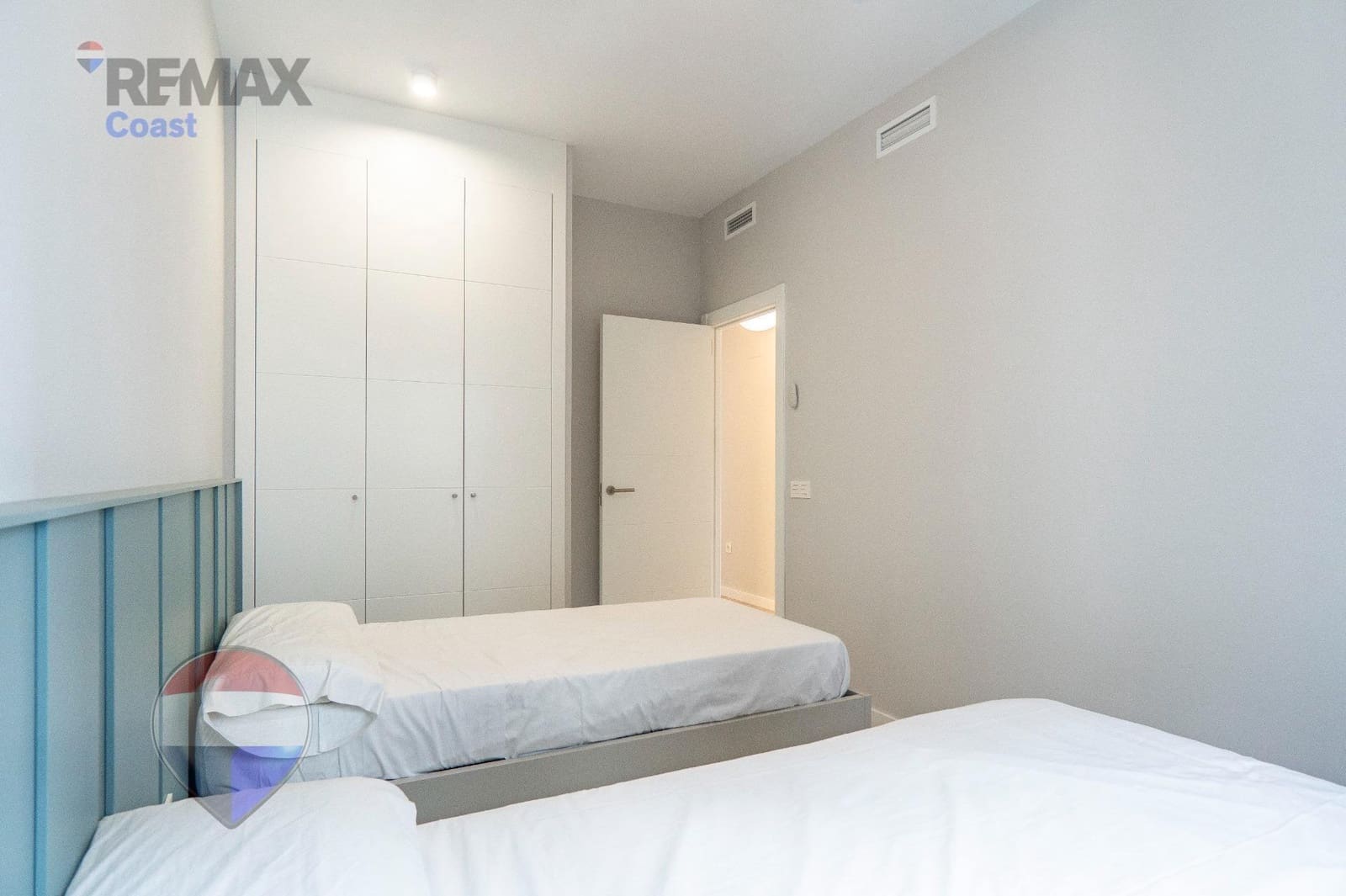 3 quarto Apartamento para arrendar em Valle Niza com piscina garagem - 1 200 € (Ref: 9831665)