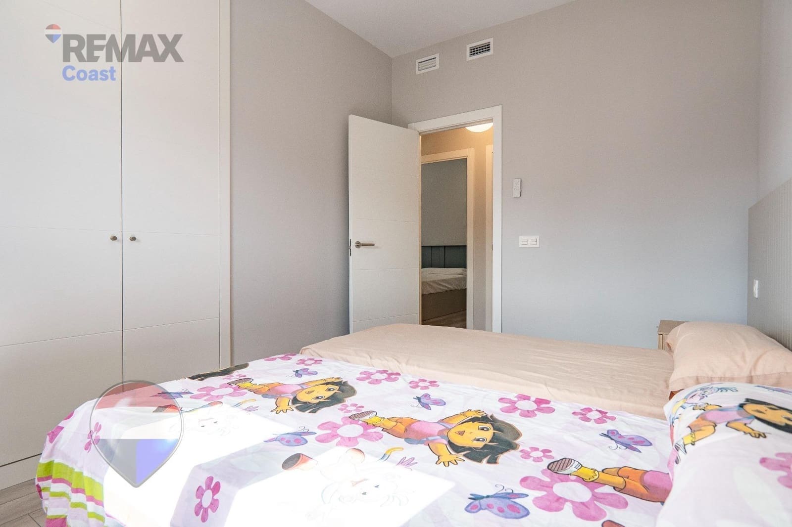 3 quarto Apartamento para arrendar em Valle Niza com piscina garagem - 1 200 € (Ref: 9831665)