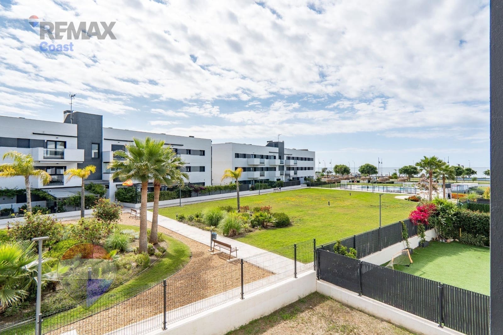 3 quarto Apartamento para arrendar em Valle Niza com piscina garagem - 1 200 € (Ref: 9831665)