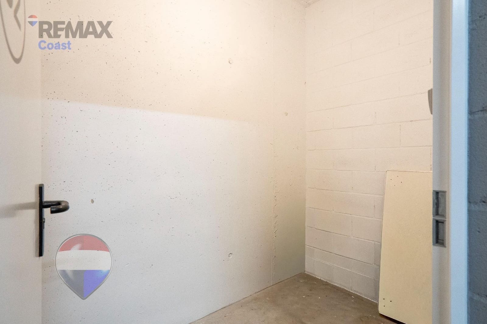 3 quarto Apartamento para arrendar em Valle Niza com piscina garagem - 1 200 € (Ref: 9831665)