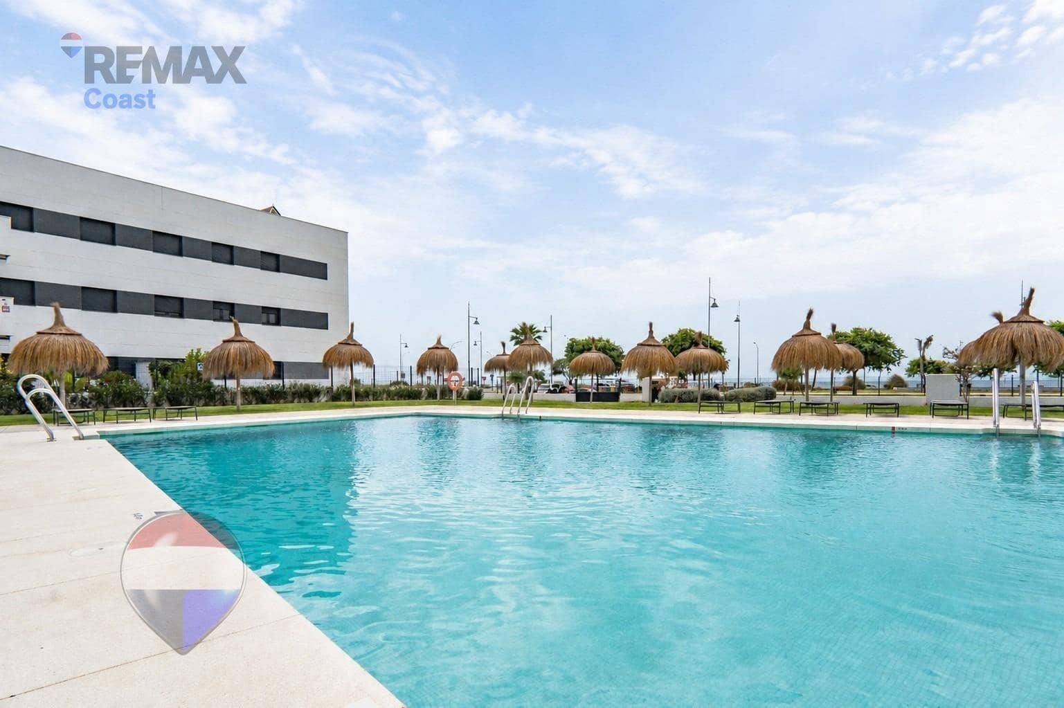 3 quarto Apartamento para arrendar em Valle Niza com piscina garagem - 1 200 € (Ref: 9831665)