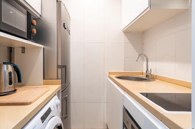 1 soverom Studio til leie i Centro, Málaga by - € 950 (Ref: 9833808)