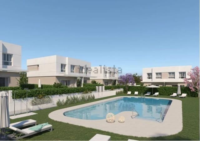 Dom blizniak na sprzedaż w Vélez-Málaga - 399 950 € (Ref: 9843666)