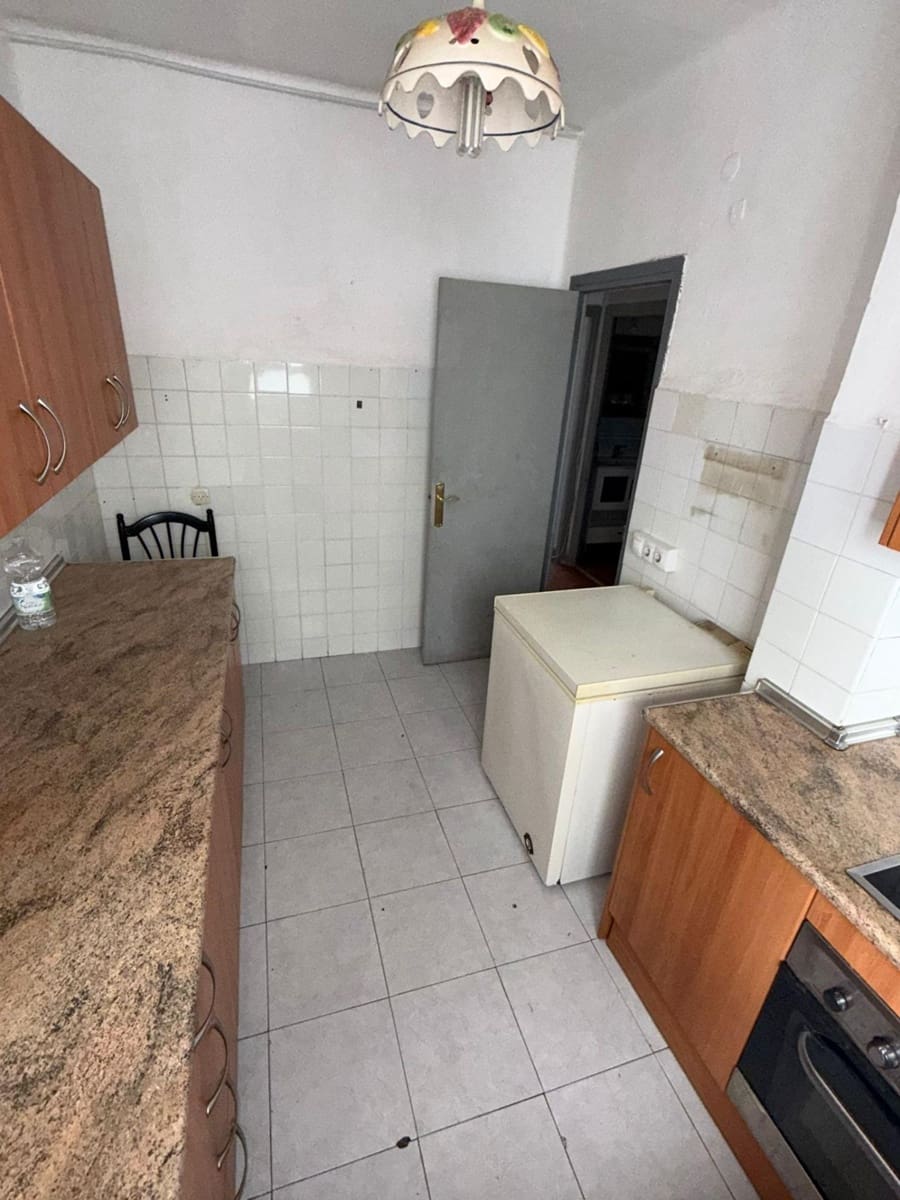 4 soverom Leilighet til salgs i Malaga by - € 299 000 (Ref: 9846564)