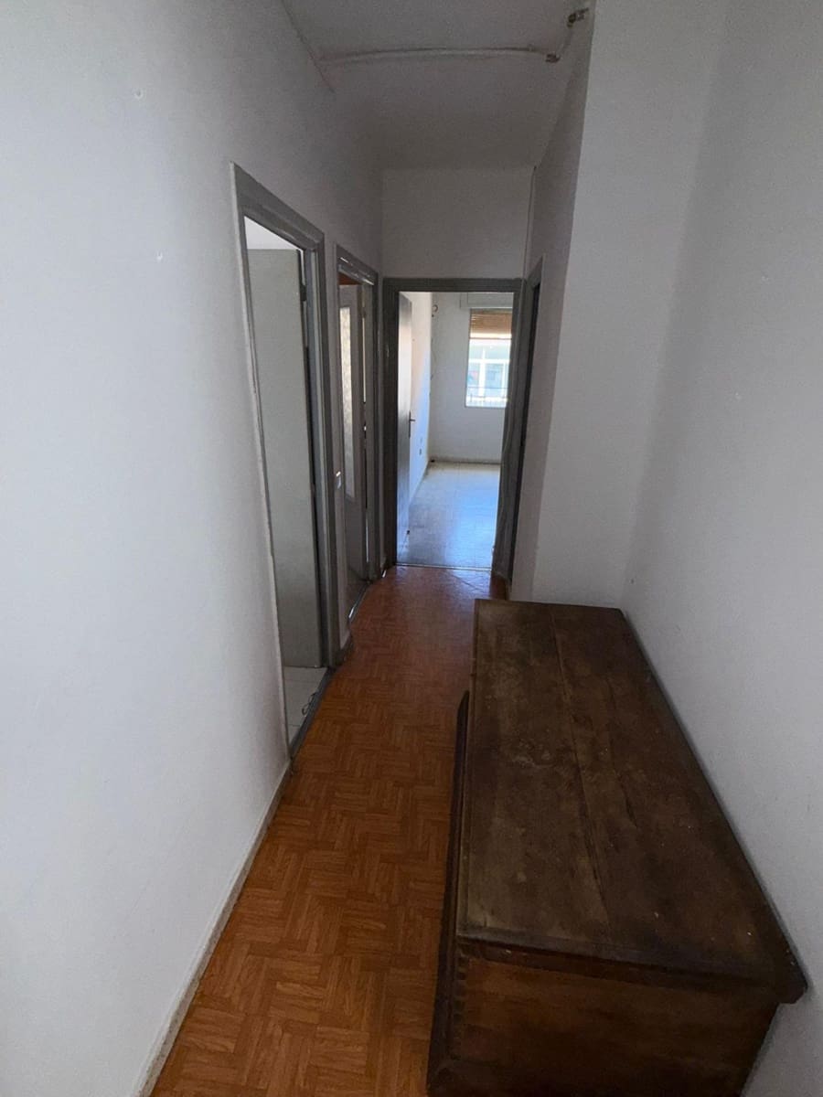 4 soverom Leilighet til salgs i Malaga by - € 299 000 (Ref: 9846564)