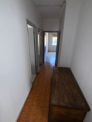 4 soverom Leilighet til salgs i Capuchinos, Málaga by - € 299 000 (Ref: 9846564)