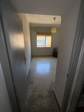 4 soverom Leilighet til salgs i Capuchinos, Málaga by - € 299 000 (Ref: 9846564)