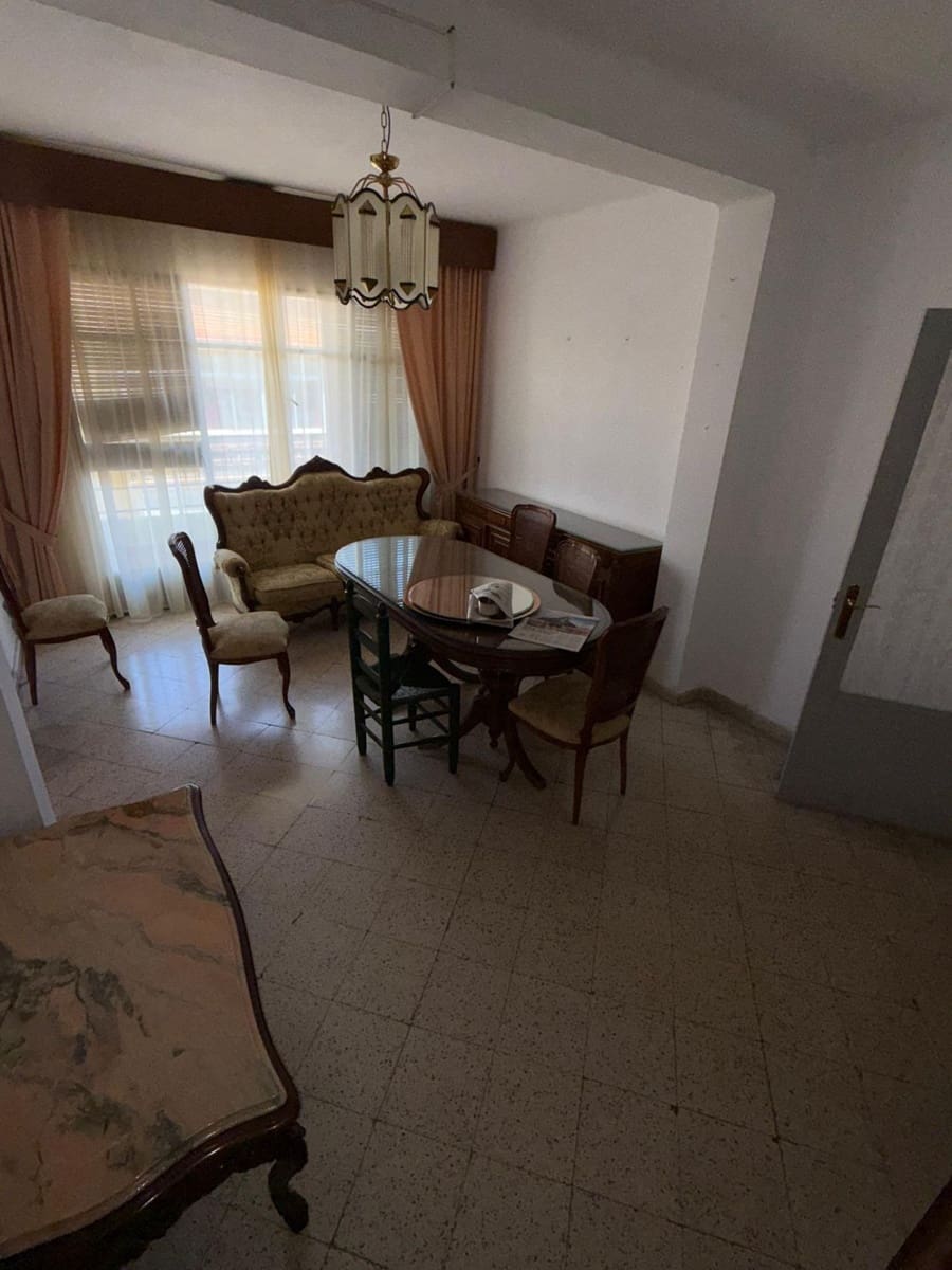 4 soverom Leilighet til salgs i Malaga by - € 299 000 (Ref: 9846564)