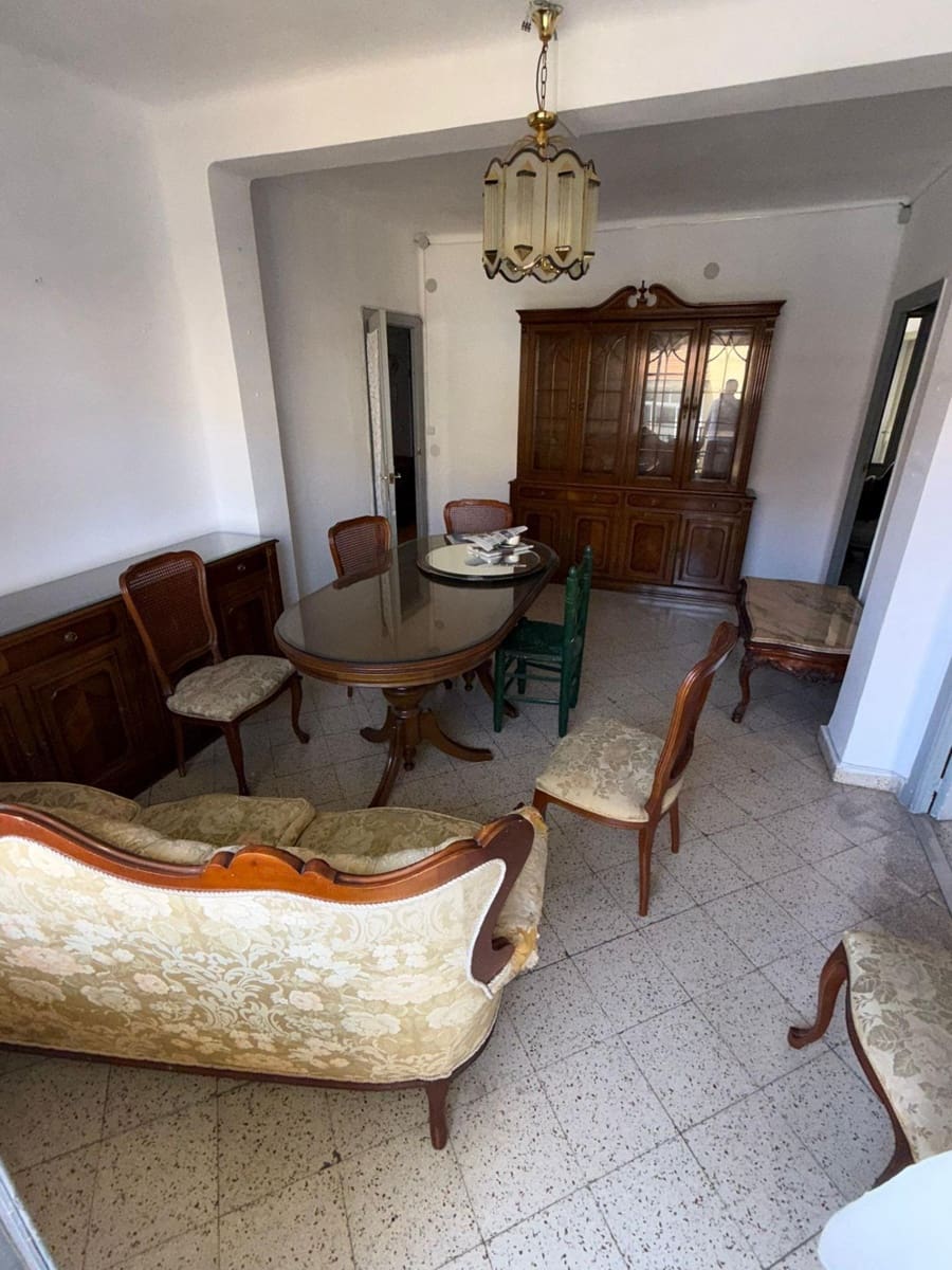4 soverom Leilighet til salgs i Malaga by - € 299 000 (Ref: 9846564)
