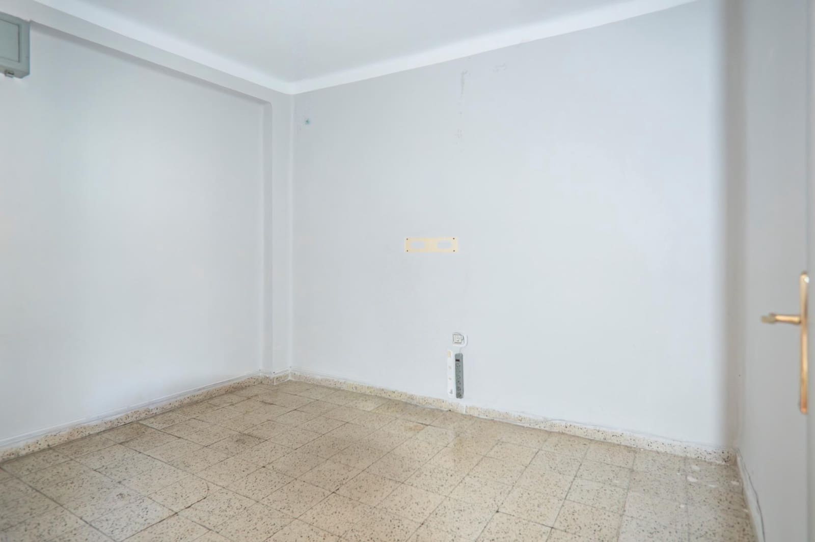 4 soverom Leilighet til salgs i Malaga by - € 287 000 (Ref: 9846564)