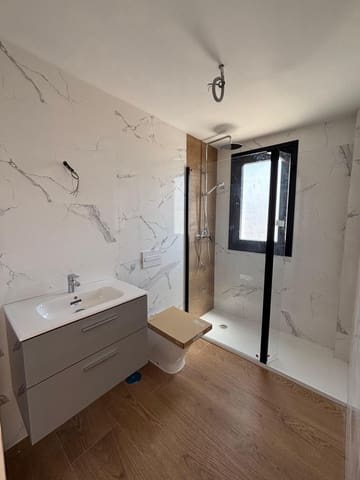 3 Zimmer Reihenhaus zu vermieten in Cártama mit Pool Garage - 1.600 € (Ref: 9860245)