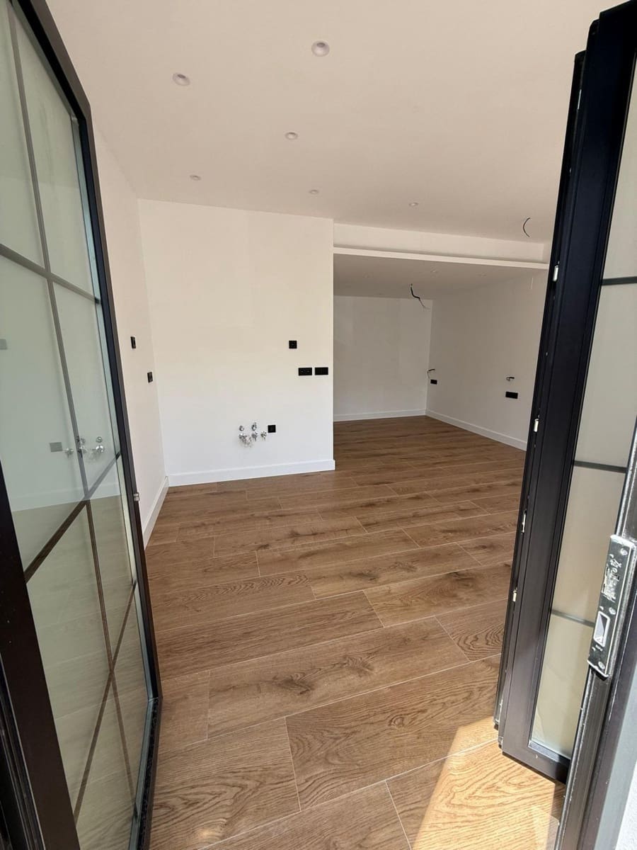 Studio till salu i Torremolinos - 190 000 € (Ref: 9860246)