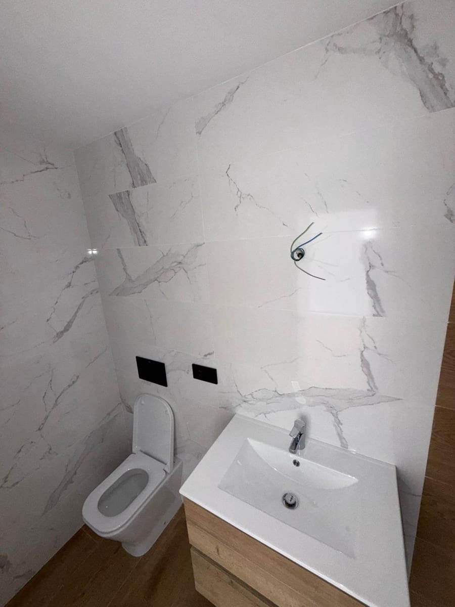 Studio till salu i Torremolinos - 190 000 € (Ref: 9860246)