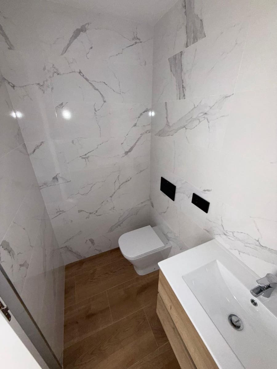 Studio till salu i Torremolinos - 190 000 € (Ref: 9860246)