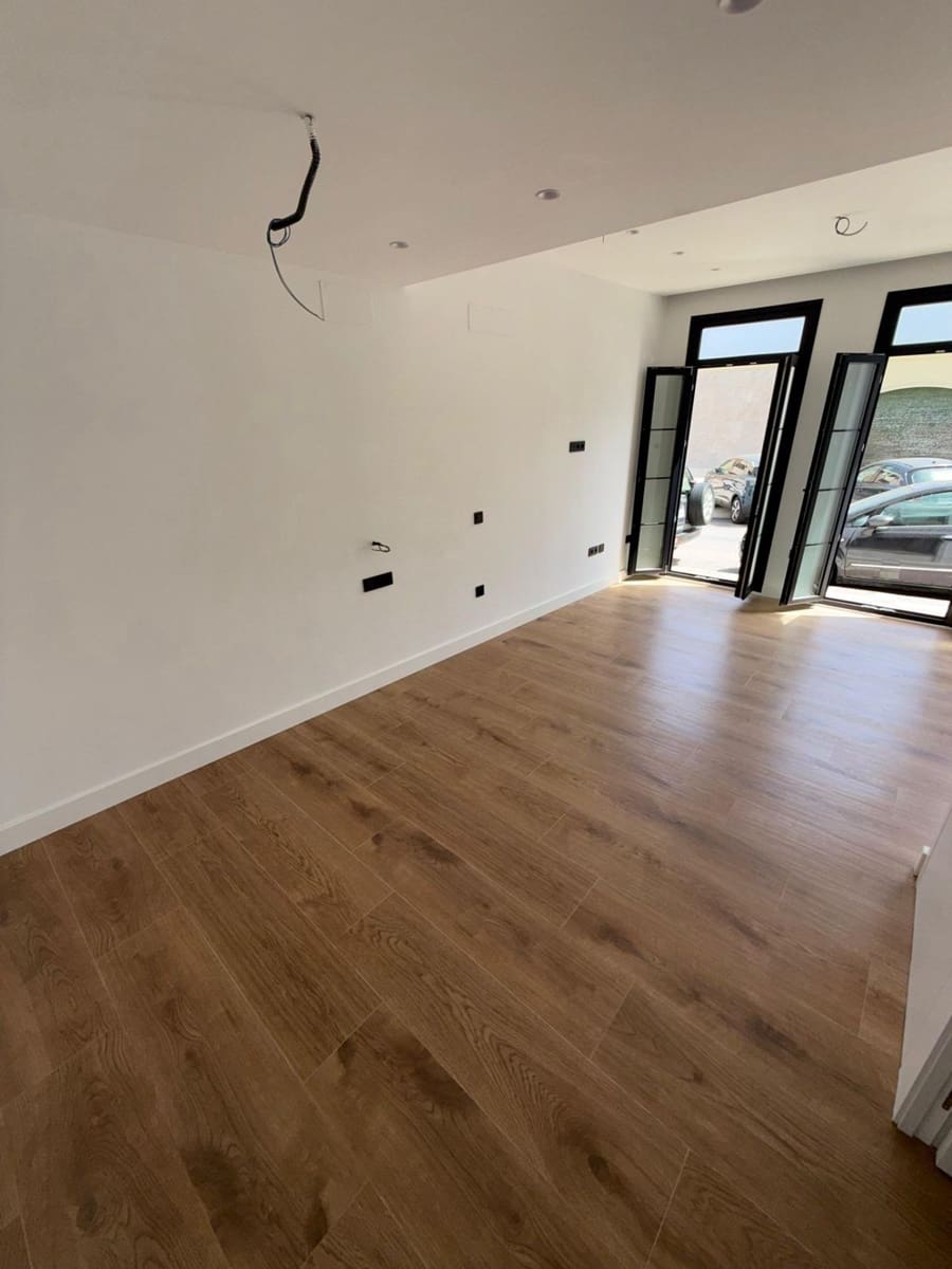 Studio till salu i Torremolinos - 190 000 € (Ref: 9860246)
