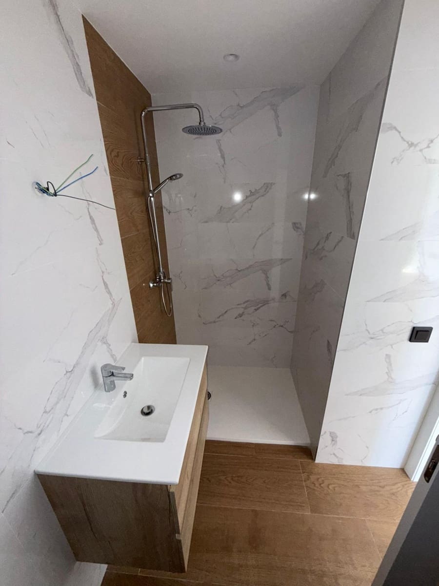 Studio till salu i Torremolinos - 190 000 € (Ref: 9860246)