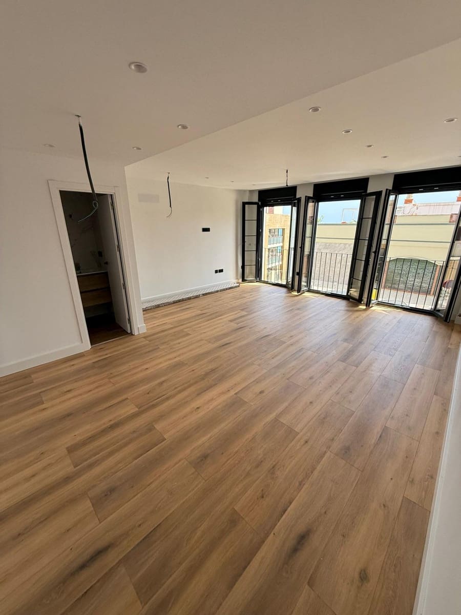 Studio till salu i Torremolinos - 199 000 € (Ref: 9865345)