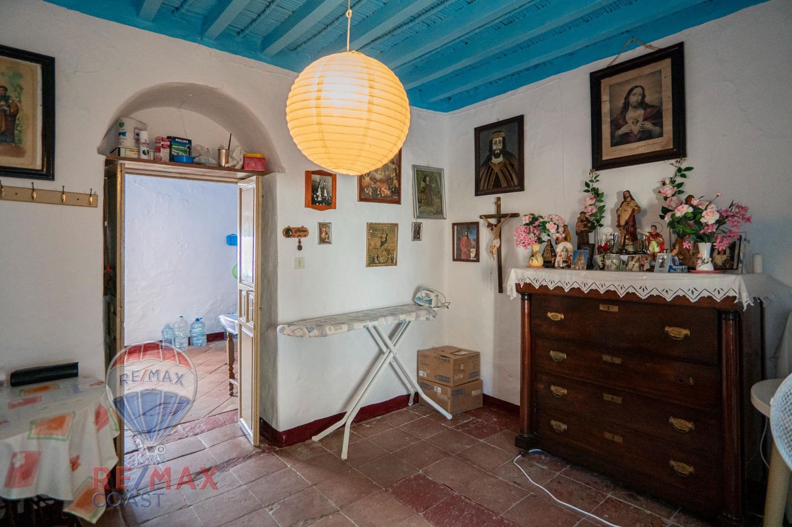 8 bedroom Finca/Country House for sale in Cajiz - € 295,000 (Ref: 9868714)