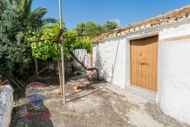 8 slaapkamer Finca/Landhuis te koop in Cajiz, Vélez-Málaga - € 295.000 (Ref: 9868714)