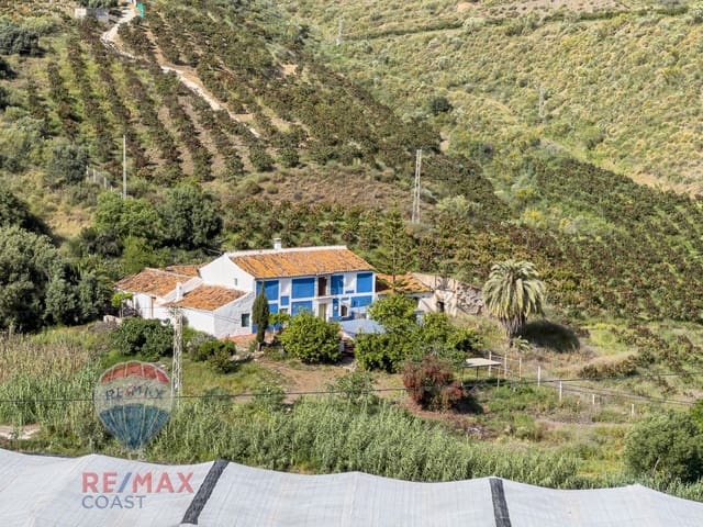 8 slaapkamer Finca/Landhuis te koop in Cajiz, Vélez-Málaga - € 295.000 (Ref: 9868714)