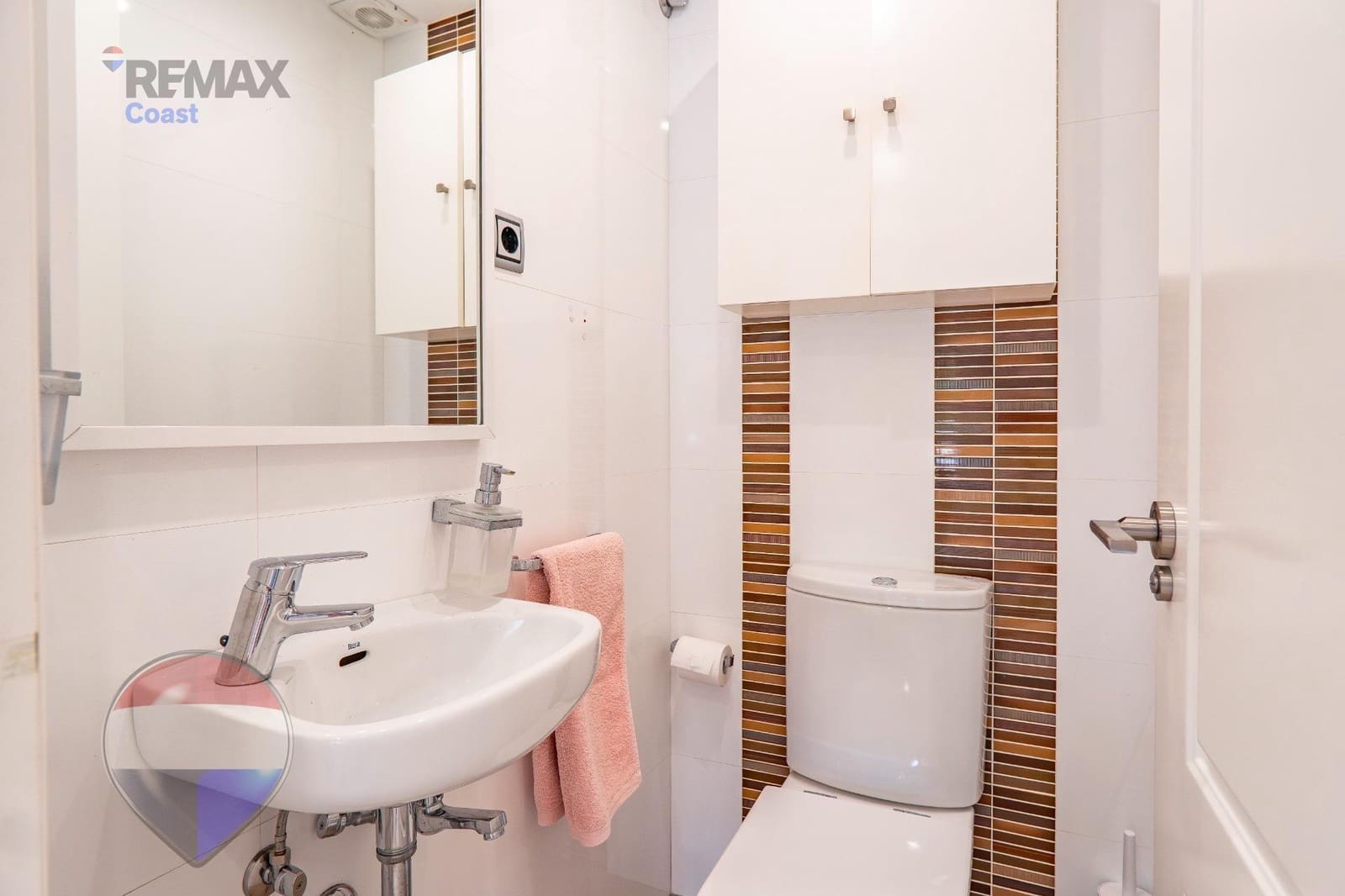 4 sypialnia Dom blizniak na sprzedaż w Torremolinos z garażem - 1 800 000 € (Ref: 9873669)