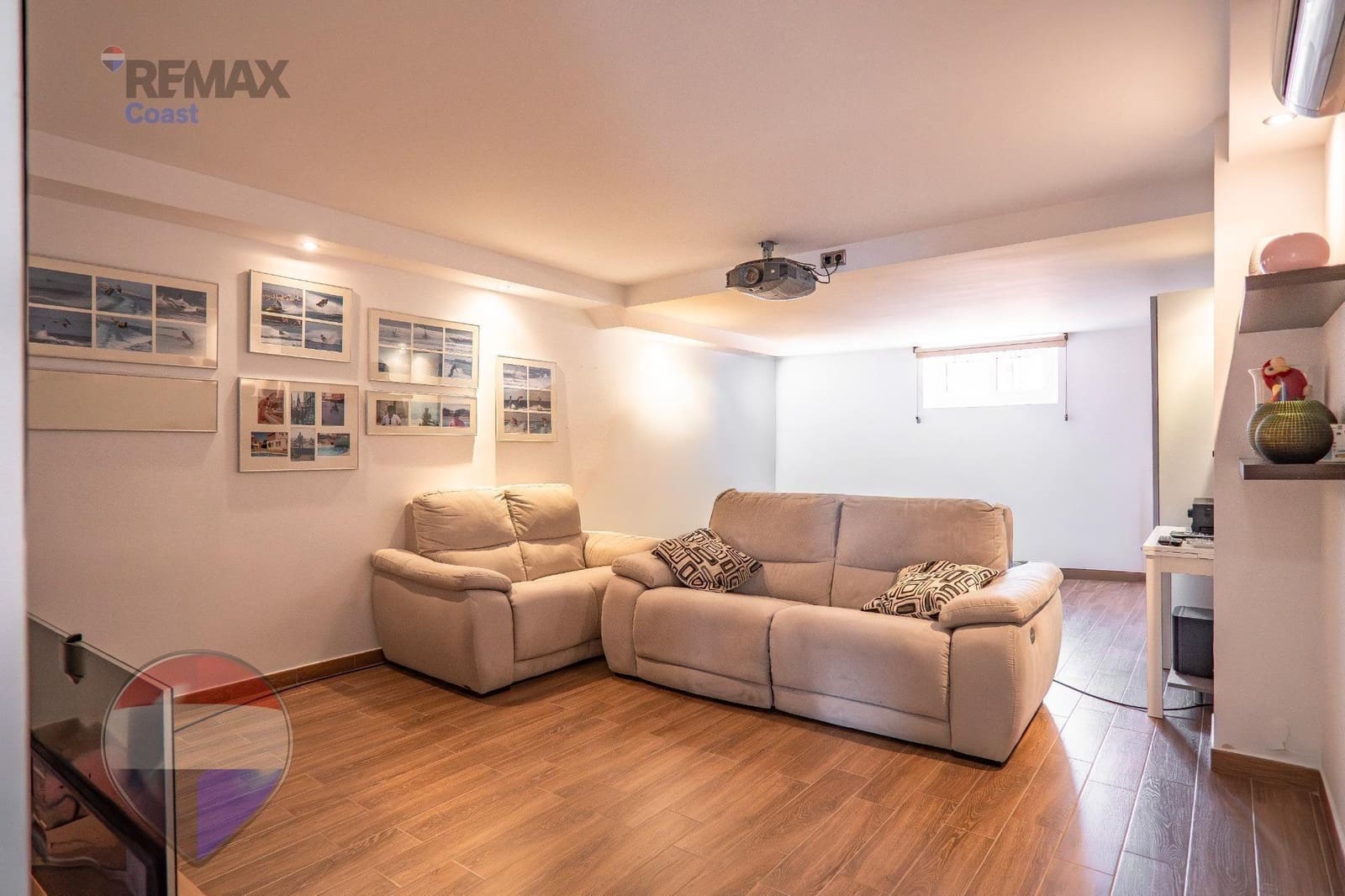 4 sypialnia Dom blizniak na sprzedaż w Torremolinos z garażem - 1 800 000 € (Ref: 9873669)