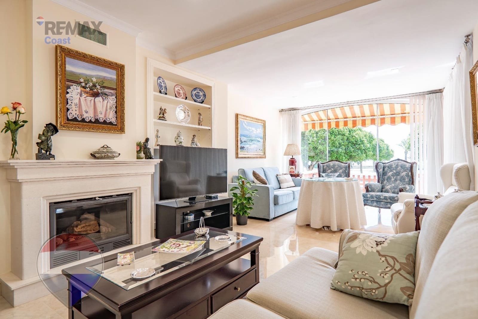 4 sypialnia Dom blizniak na sprzedaż w Torremolinos z garażem - 1 800 000 € (Ref: 9873669)
