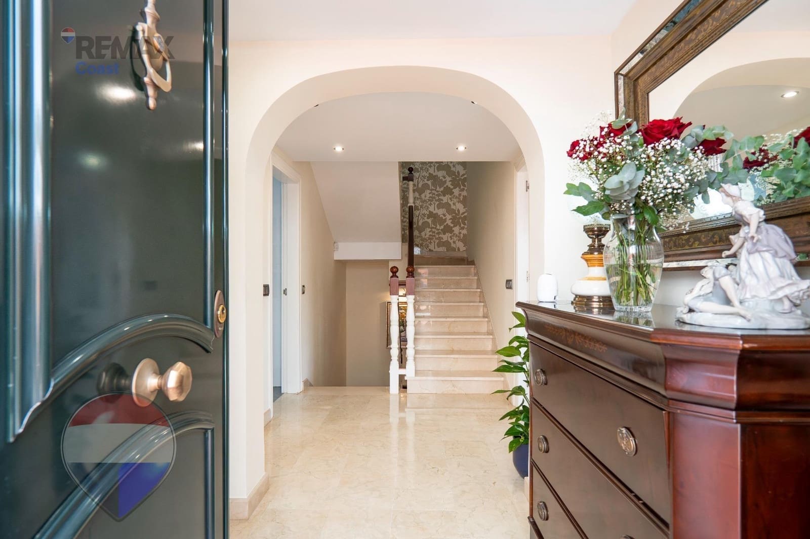 4 sypialnia Dom blizniak na sprzedaż w Torremolinos z garażem - 1 800 000 € (Ref: 9873669)