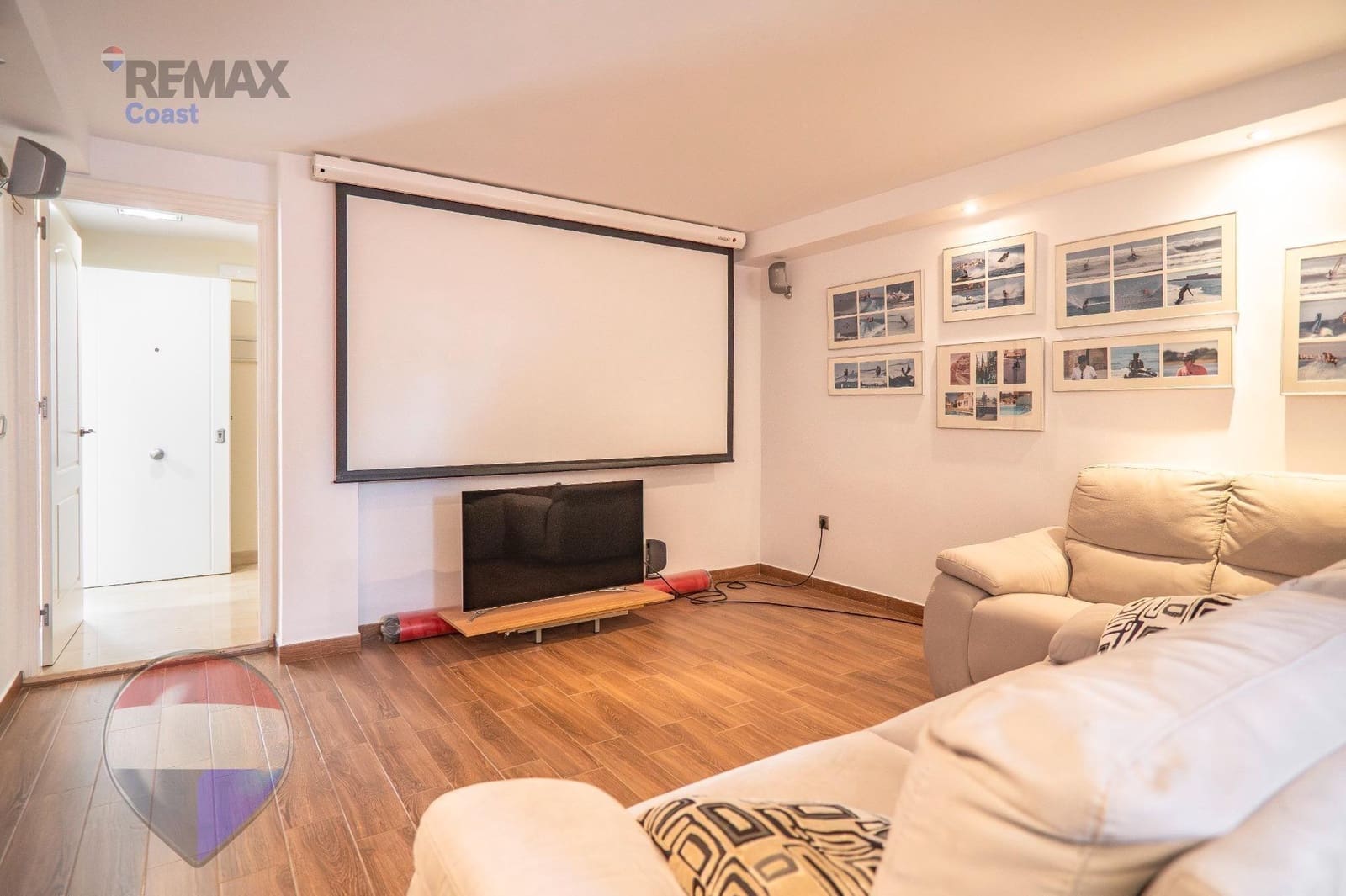 4 sypialnia Dom blizniak na sprzedaż w Torremolinos z garażem - 1 800 000 € (Ref: 9873669)
