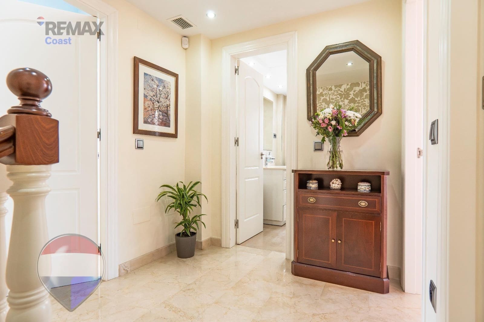4 sypialnia Dom blizniak na sprzedaż w Torremolinos z garażem - 1 800 000 € (Ref: 9873669)