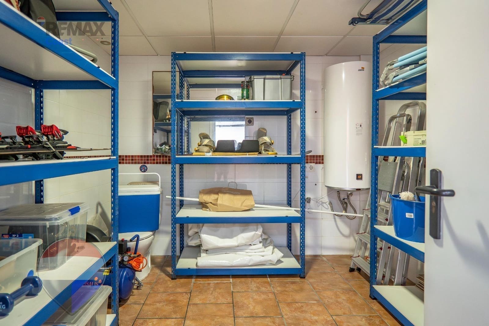 4 sypialnia Dom blizniak na sprzedaż w Torremolinos z garażem - 1 800 000 € (Ref: 9873669)
