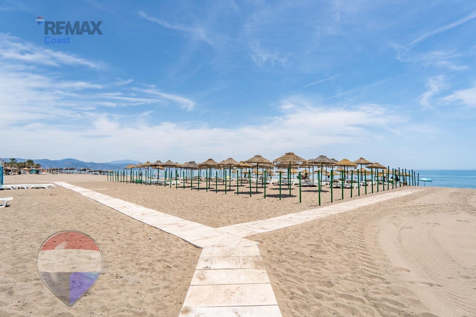 4 sypialnia Dom blizniak na sprzedaż w Torremolinos z garażem - 1 800 000 € (Ref: 9873669)