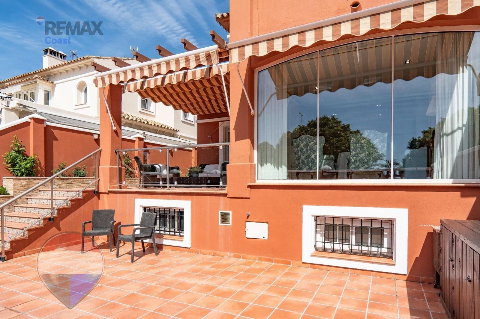 4 sypialnia Dom blizniak na sprzedaż w Torremolinos z garażem - 1 800 000 € (Ref: 9873669)