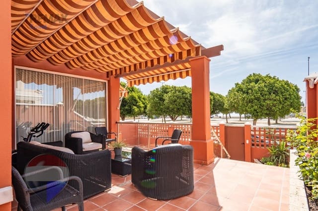 4 sypialnia Dom blizniak na sprzedaż w Torremolinos z garażem - 1 800 000 € (Ref: 9873669)