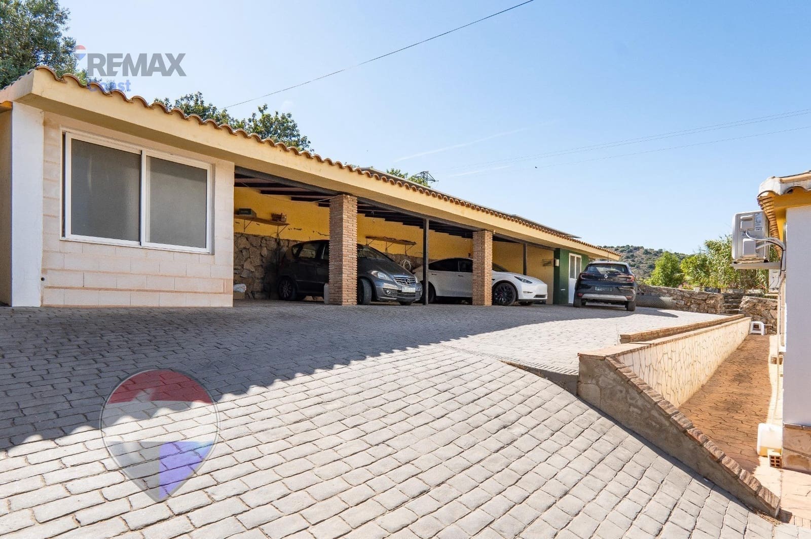 7 sovrum Villa till salu i Malaga stad med pool - 1 800 000 € (Ref: 9882037)