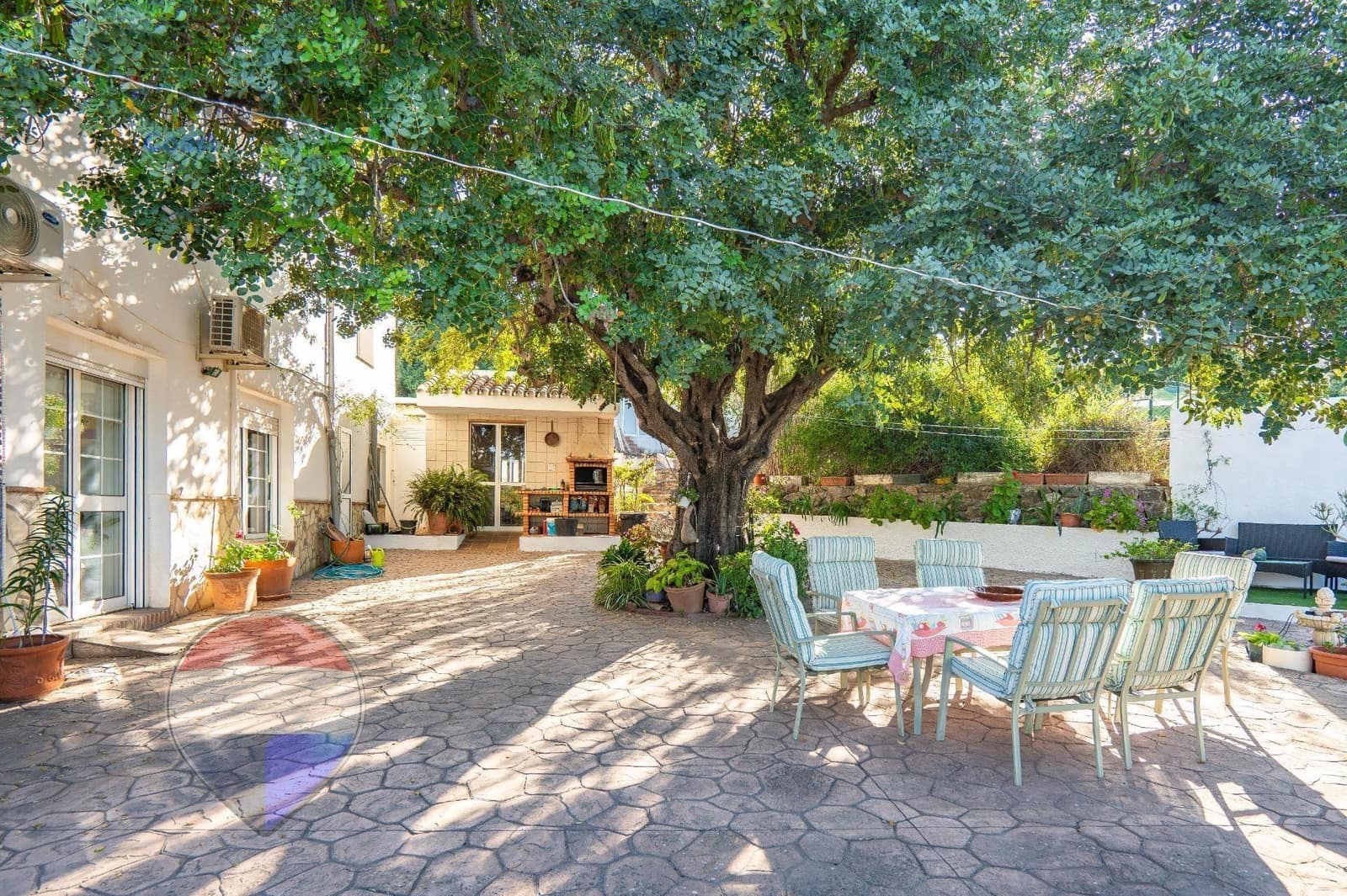 7 sovrum Villa till salu i Malaga stad med pool - 1 800 000 € (Ref: 9882037)