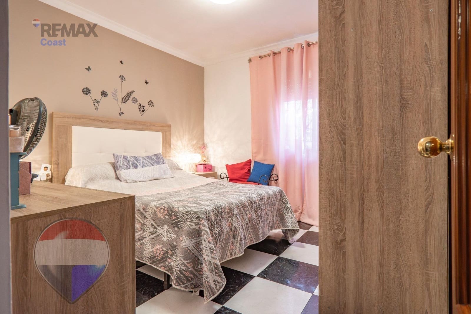 8 soveværelse Byhus til salg i Malaga by - € 415.000 (Ref: 9882038)