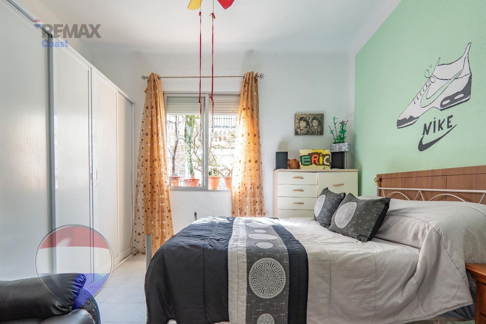 8 soveværelse Byhus til salg i Malaga by - € 415.000 (Ref: 9882038)
