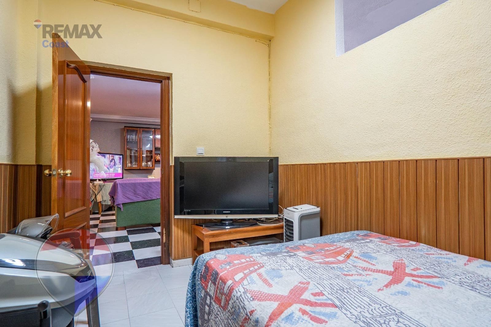 8 soveværelse Byhus til salg i Malaga by - € 415.000 (Ref: 9882038)