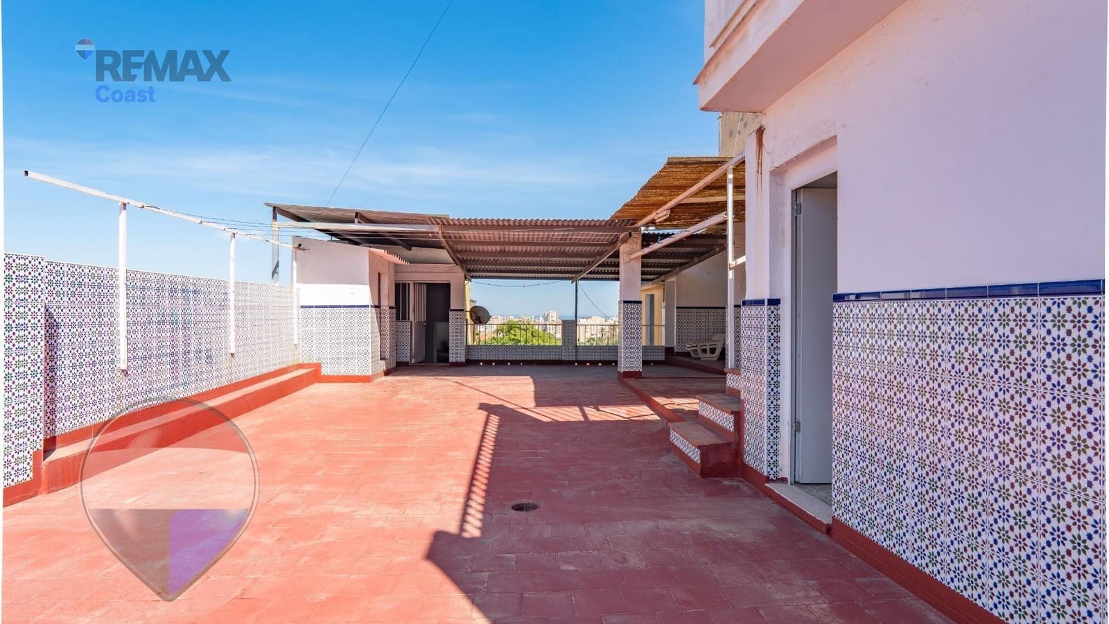 8 soveværelse Byhus til salg i Malaga by - € 415.000 (Ref: 9882038)