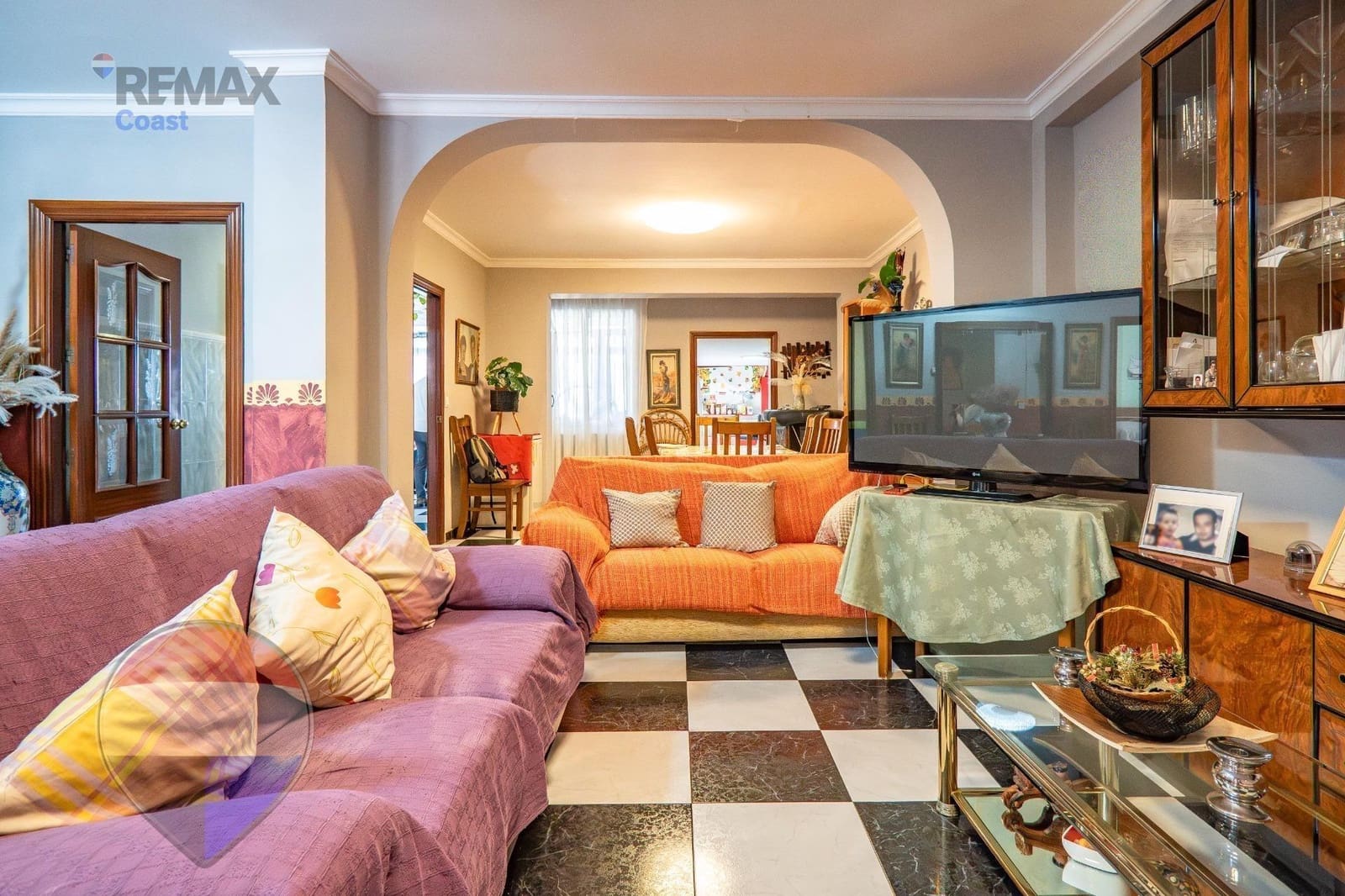 8 soveværelse Byhus til salg i Malaga by - € 415.000 (Ref: 9882038)