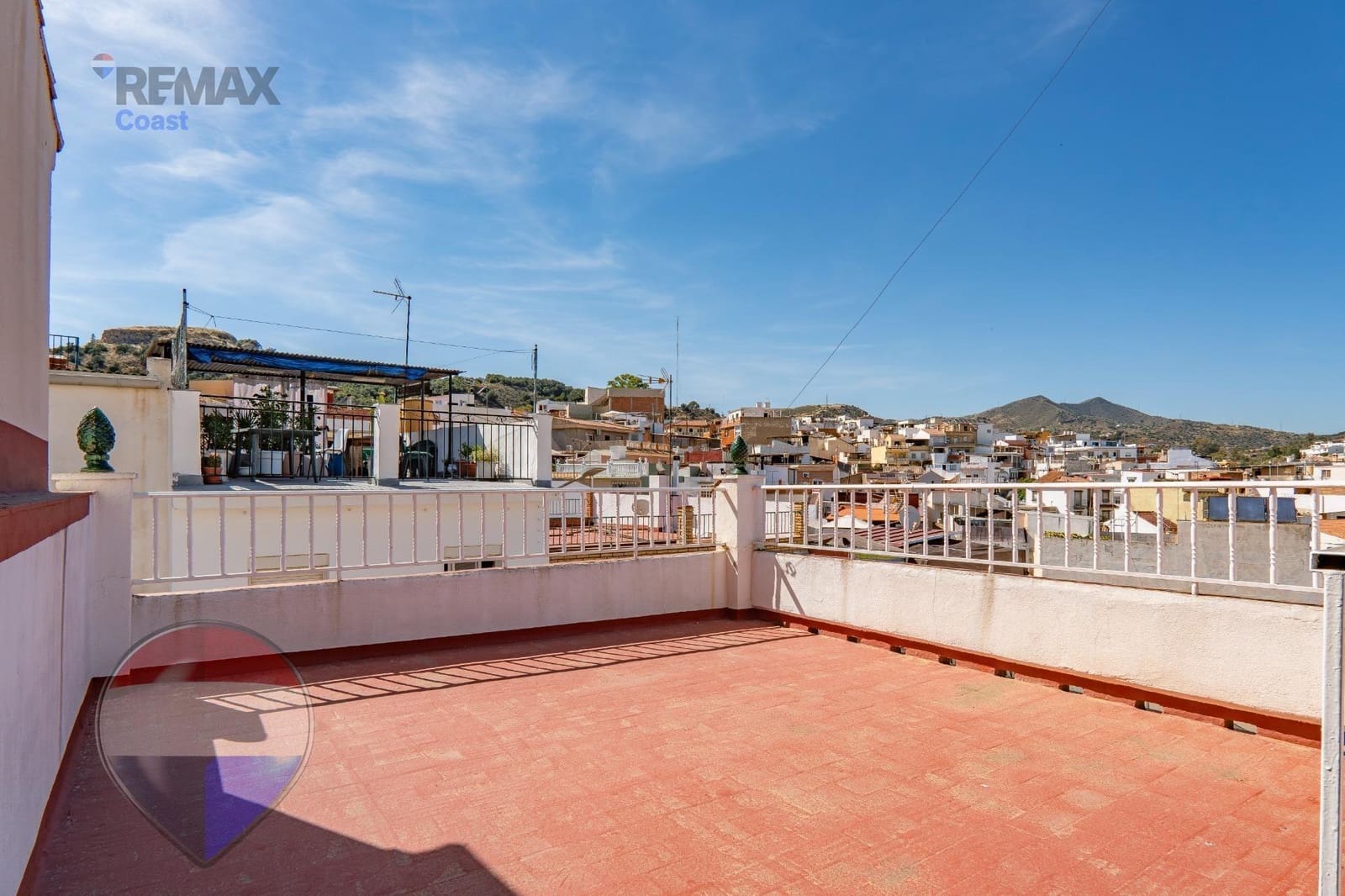 8 soveværelse Byhus til salg i Malaga by - € 415.000 (Ref: 9882038)