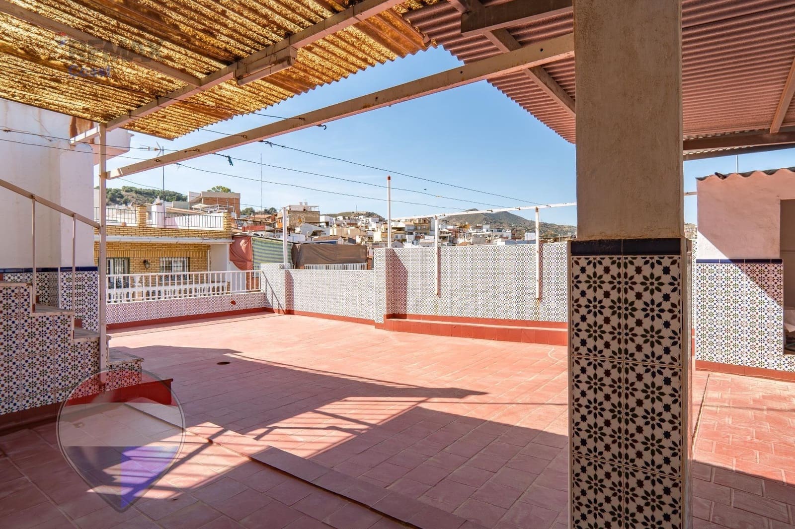 8 soveværelse Byhus til salg i Malaga by - € 415.000 (Ref: 9882038)
