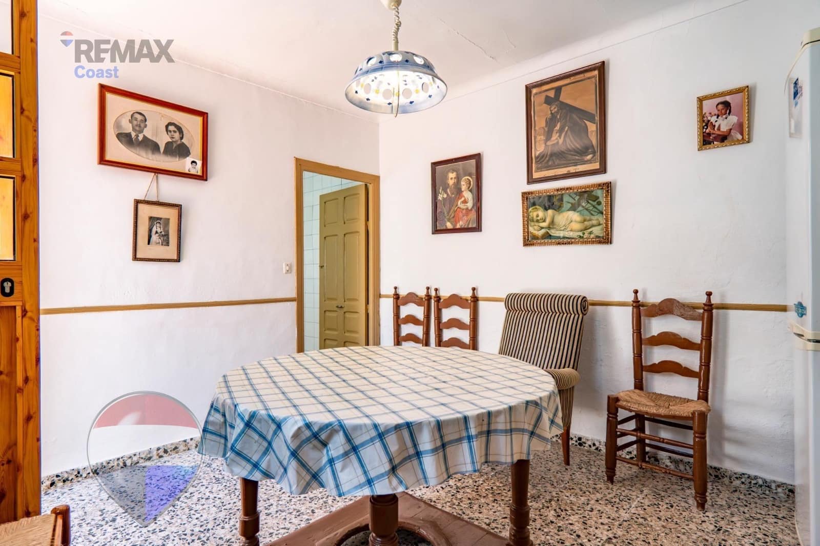 3 makuuhuone Omakotitalo myytävänä paikassa Periana - 145 000 € (Ref: 9882039)